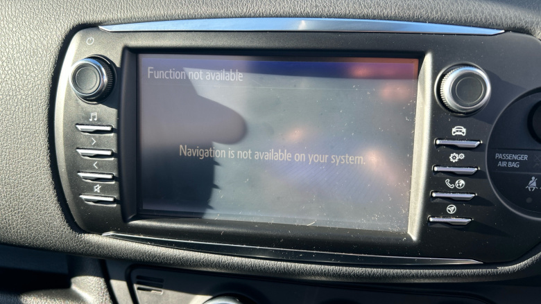 Toyota Yaris 1.5 VVT-i Y20 5dr [Bi-tone] Petrol Hatchback